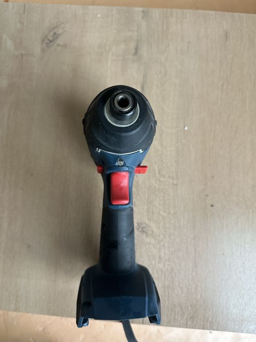 Bosch гайковерт, шрупаверт