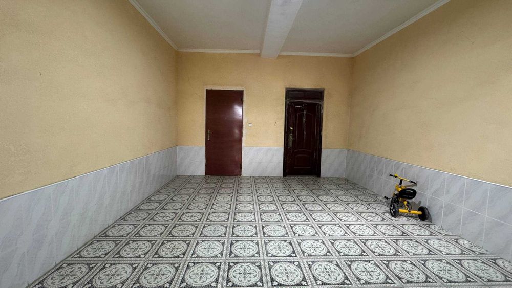 : 4 xonali 180m2 4-qavat.4 qavatli gʻishtli dom. #4x.   #183s