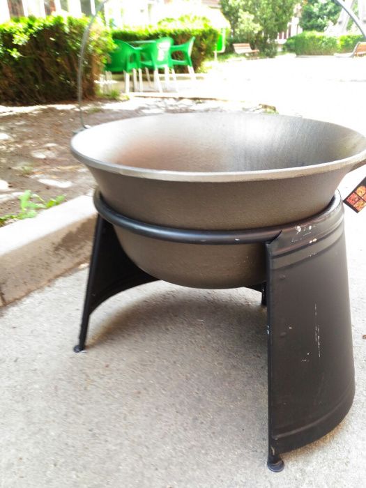 Ceaun din fonta pura 16 litri Promo 229 lei.+ capac inox/33 lei