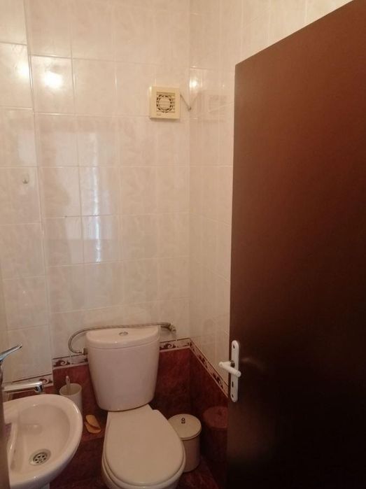 Дава се под наем Тристаен апартамент в Варна, Бриз - 93 кв.м за 500 € - Снимка #15
