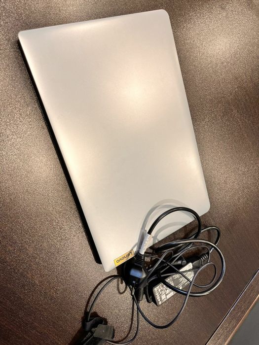 Продам ноутбук Lenovo