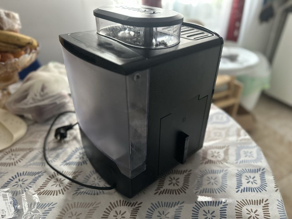 Expresor cafea Krups  Ea 81 servisat perfect functional