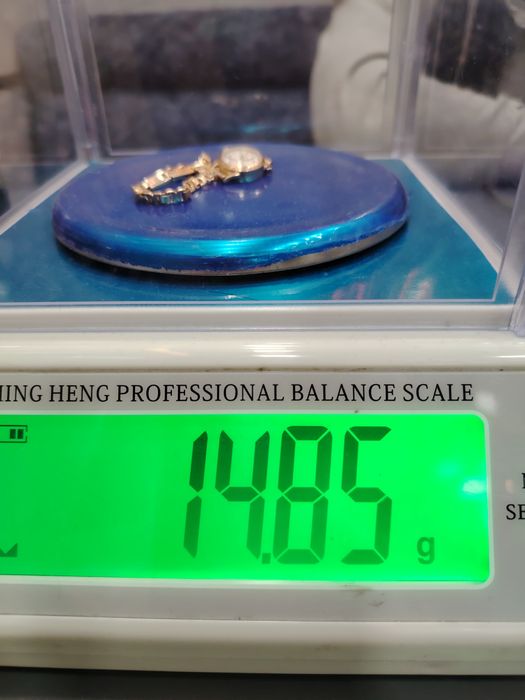 Легендарные золотые часы советского периода "Чайка"