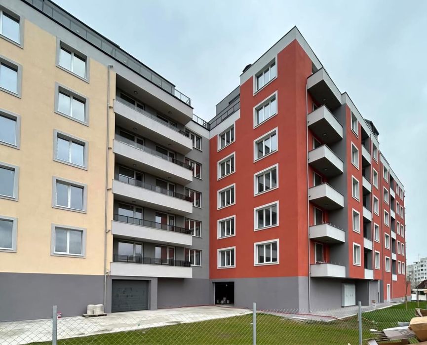 3 стаен апартамент в София