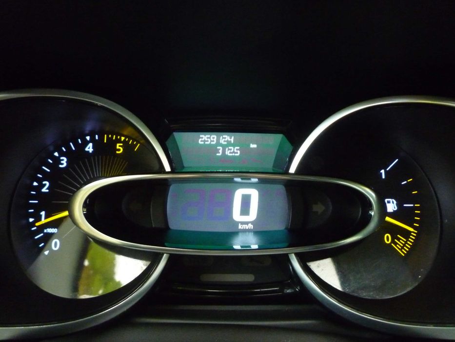 RENAULT Clio 2015 — imagine 5