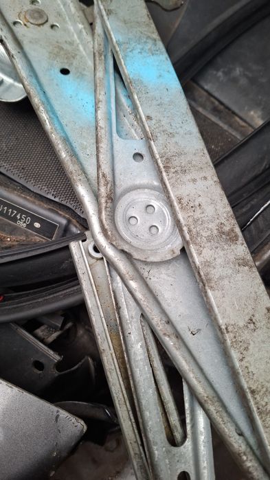 На автомобиле тайота