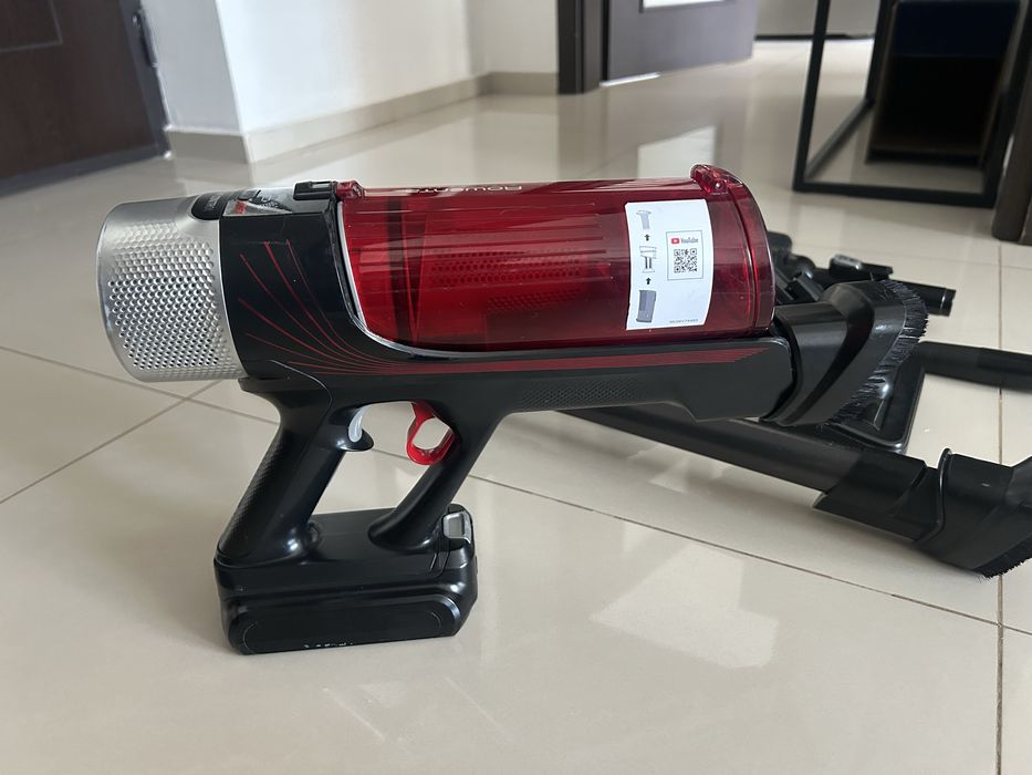 Aspirator vertical rowenta fara fir