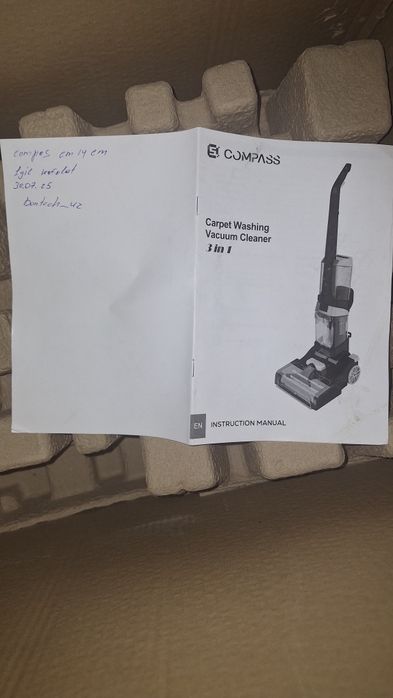 Продам вертикальный моющий пылесос COMPAS