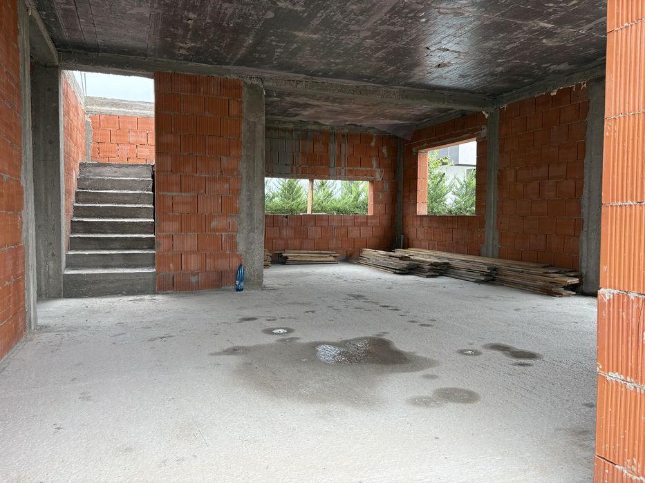 Casa Moderna Sanmartin/Baile Felix-640 mp teren