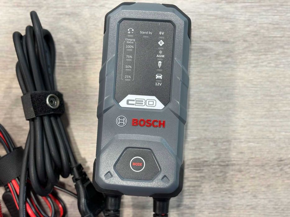 Зарядно устройство Bosch C30 Charger