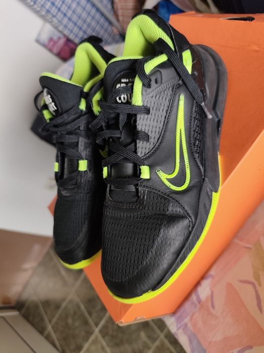 Маратонки 38ми номер