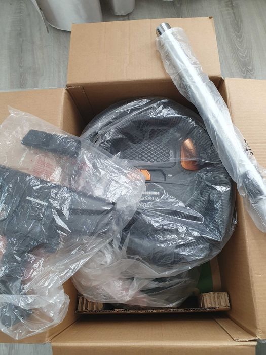 Aspirator cu sac Heinner