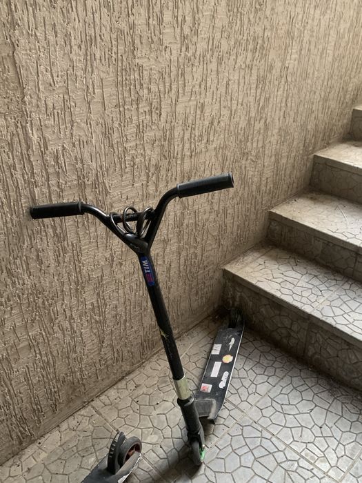 продам самокат трюковой