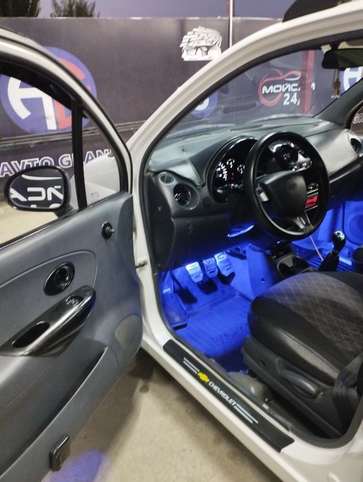 Matiz mx lux kansaner