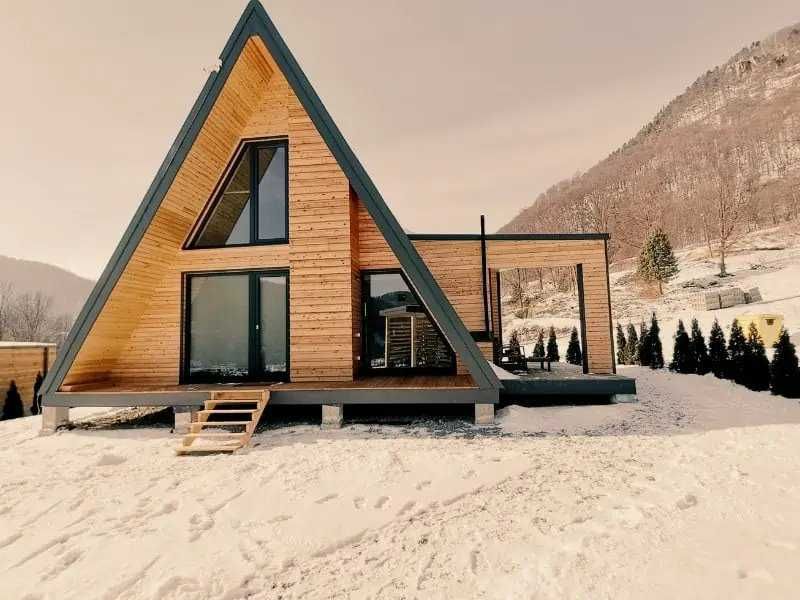 Cabana stil A-Frame, Case, Foisoare si Terase din structura de lemn la comanda