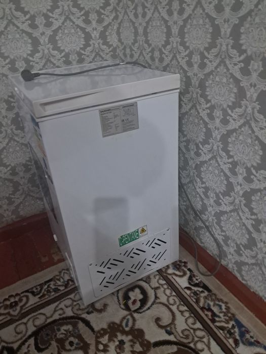 Морозильник 110л