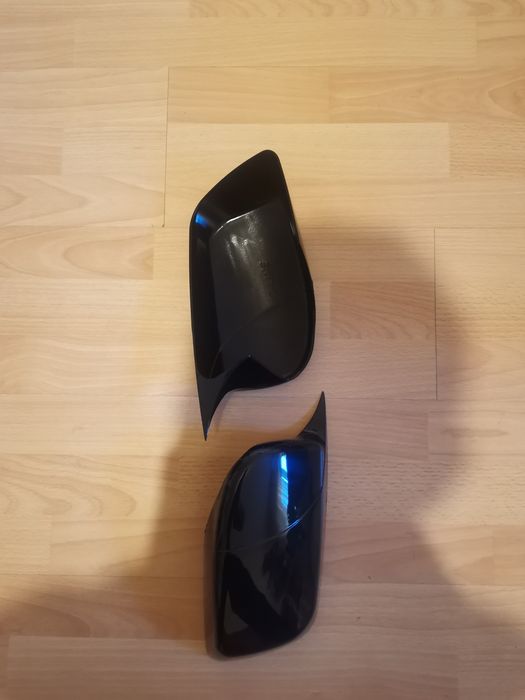 Capace ornamente oglinzi BMW E60 E61 model Batman negru lucios