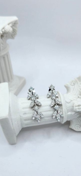 Сребърни обеци с мойсанит - Bliss