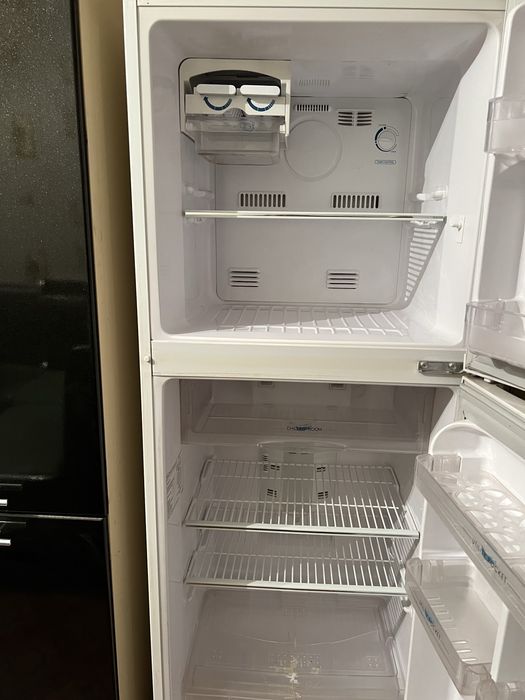 Продам холодильник Samsung, б/у