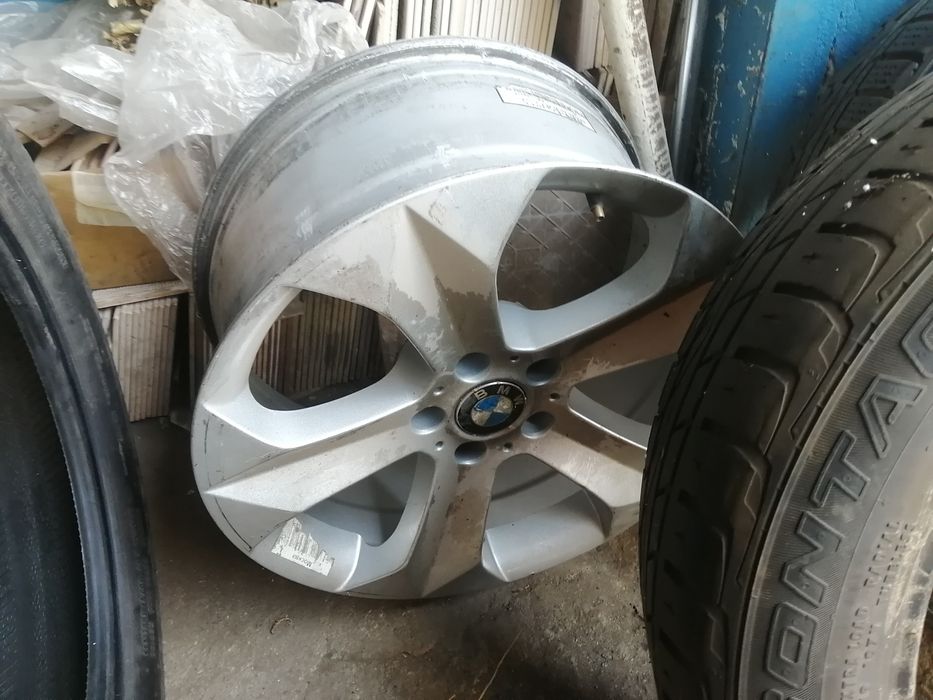 Продаю Диски с резиной BMW X6