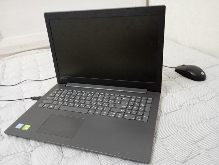 Продается ноутбук Леново