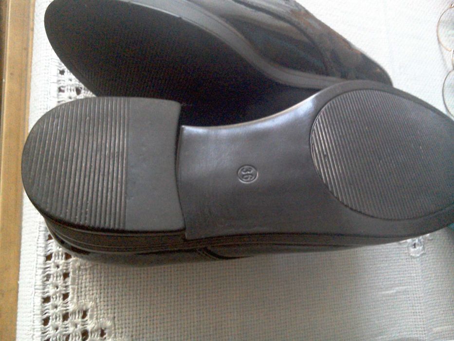 Pantofi noi, platformă, damă, piele ecologică lăcuită - mărimea 36