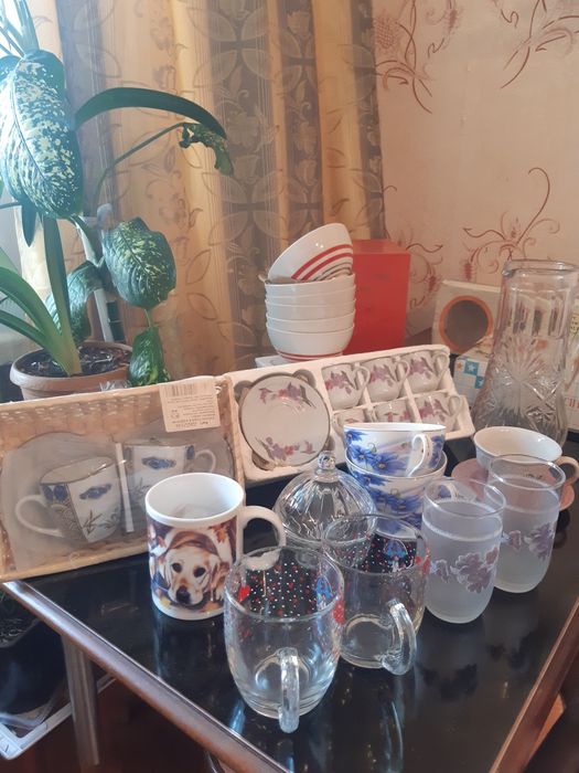 ,чайные пары,бокалы ,вазы стаканы,
