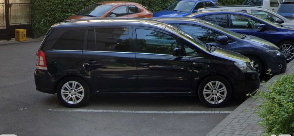 Opel Zafira B 2012 1.8