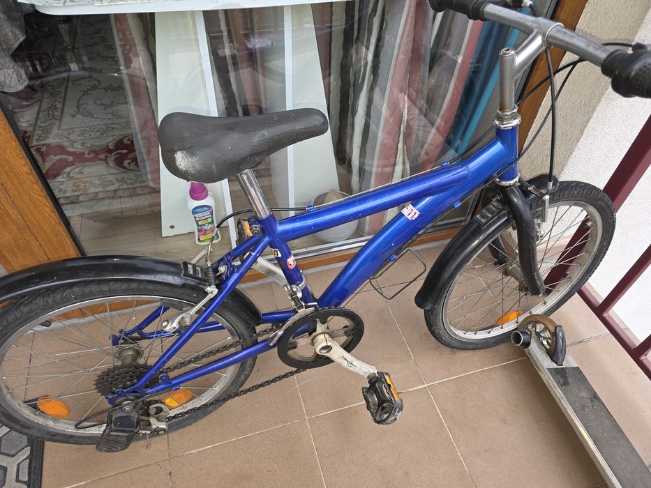 Vând bicicleta copii