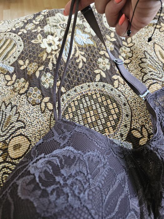 Красив сутиен от дантела на After Eden