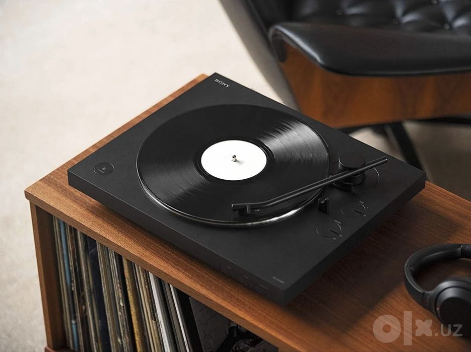 Sony PS-LX310BT — виниловый проигрыватель с Bluetooth