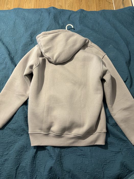 Продавам суитшърт на Corteiz