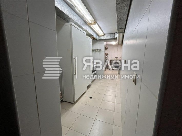 Продава се Заведение в Варна, Спортна зала - 170 кв.м за 1765 €/кв.м - Снимка #11