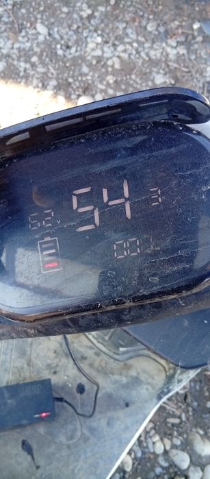 Skuter naqtq pulga sotiladi narxi 3. Million kelishamiz