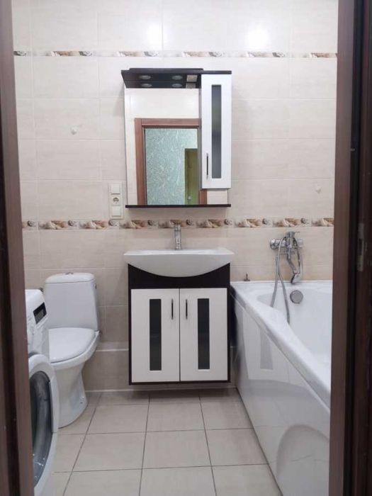 Двустаен имот в кв.Младост 2