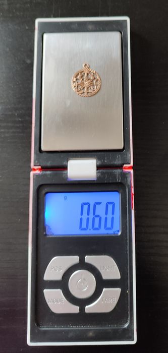 Кулончик, знак задиака ,рак .