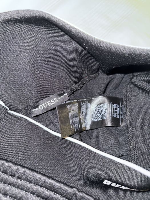 Уникален панталон Guess 100% оригинал M
