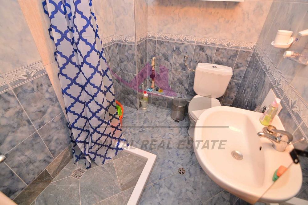 Дава се под наем Четиристаен апартамент в Варна, Общината - 150 кв.м за 1500 € - Снимка #6