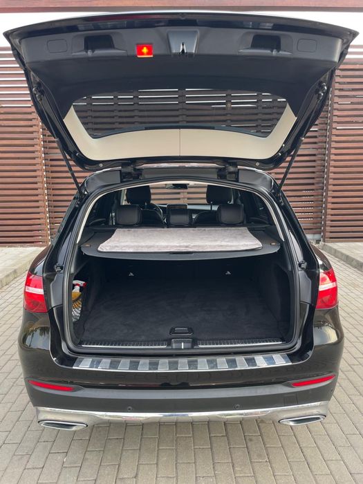 Mercedes GLC 220d 4MATIC | Distronic | 9G-Tronic | COMAND | Full LED | Blind Spot | Euro 6