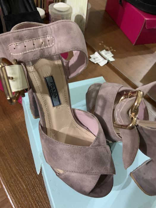 Женские туфли