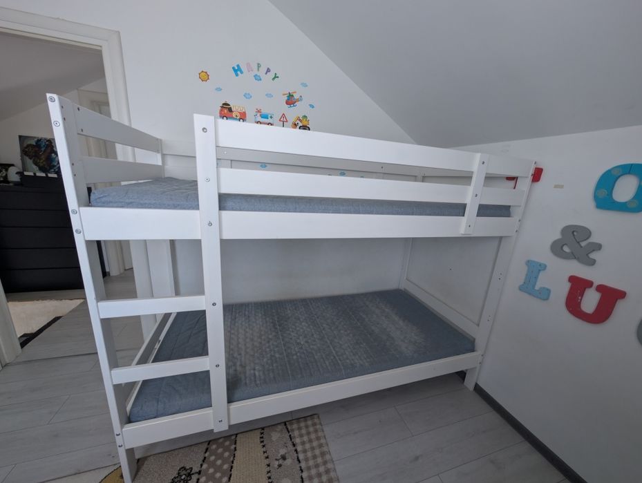Pat Mydal ikea suprapus copii