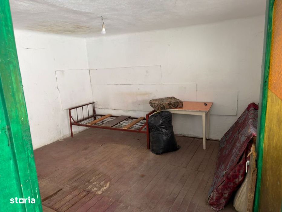 Casa renovabila + teren, 51 mp, 277 mp, zona 1 Mai