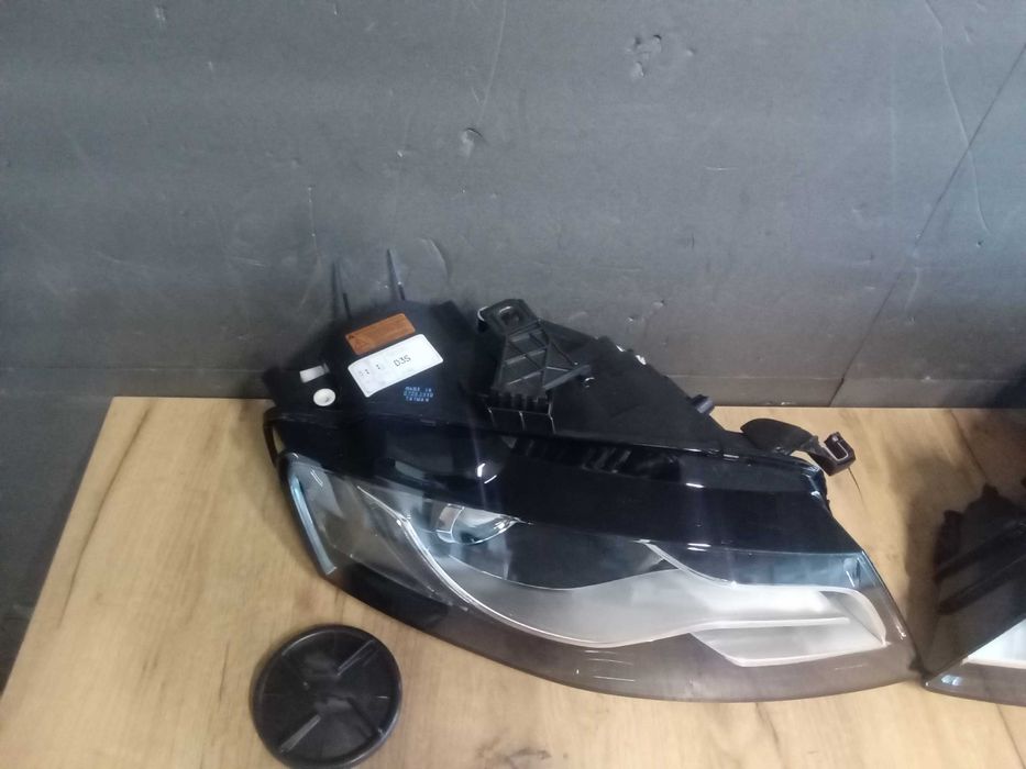 Far Faruri Bi-Xenon LED Audi A4 B8 2007-2012 D3S