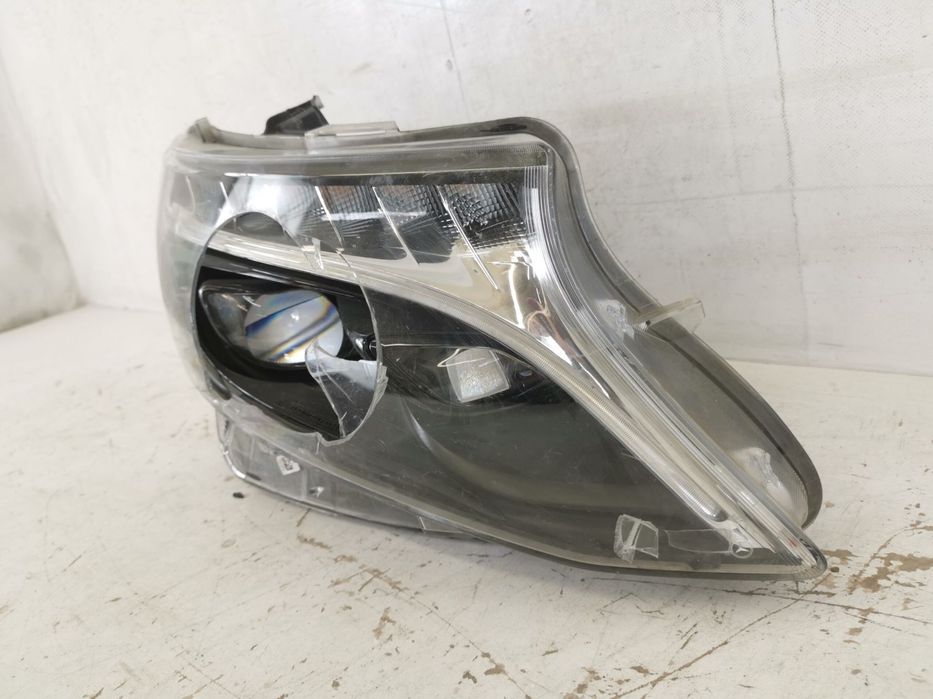 Far Dreapta Led Inteligent Light System Mercedes-Benz  V-Class W447 20