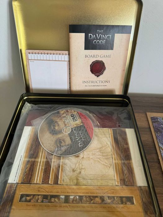 Joc de societate The Da Vinci Code – ediție în cutie metalică, complet, nou