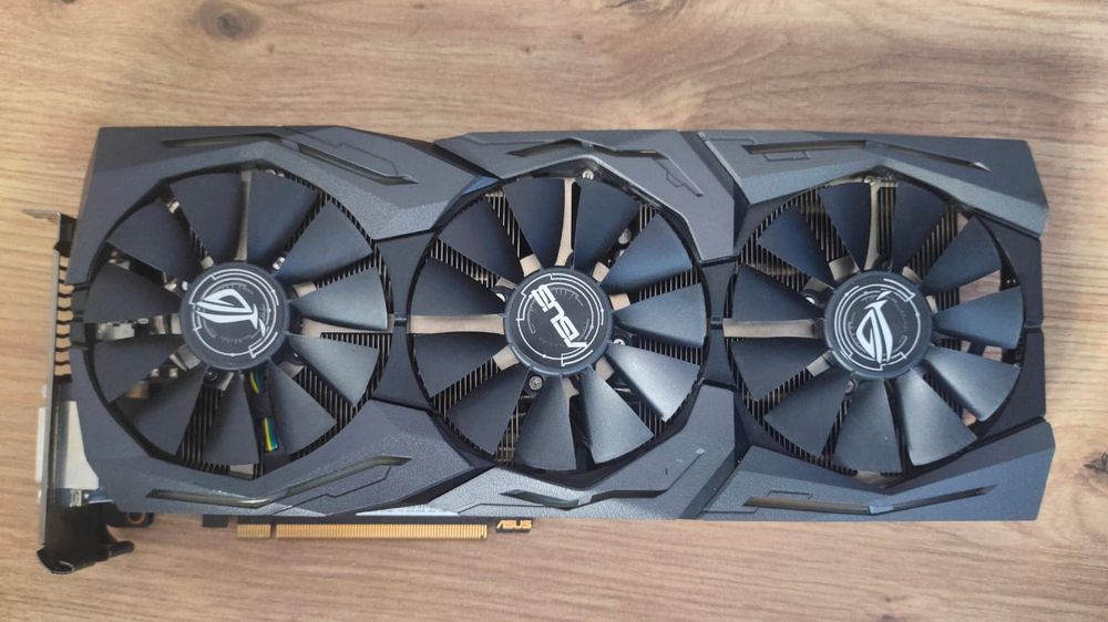 Placa video ROG STRIX GTX1080TI 11GB