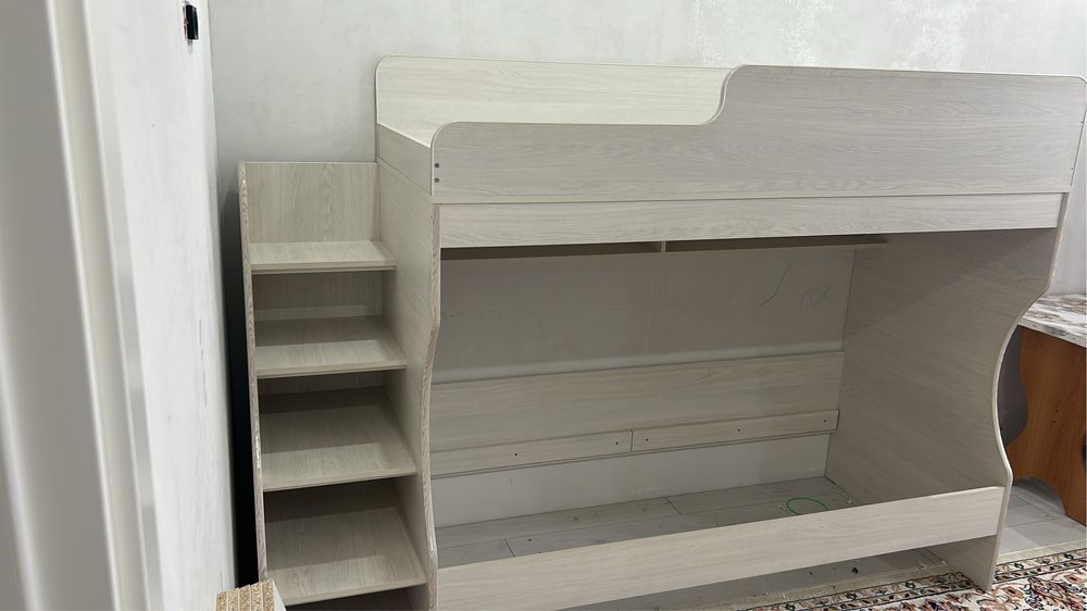 Продам детскую кровать