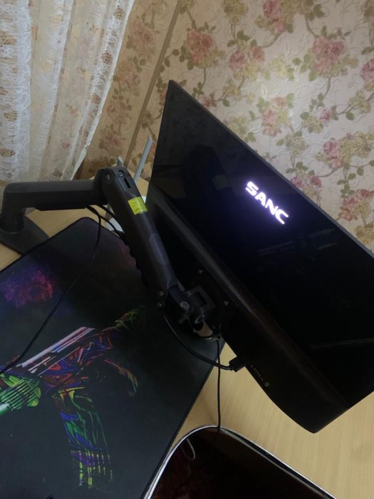 Монитор Sanc 165hz + Кронштейн