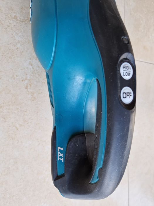 Makita DCL 182 - aspirator 18V