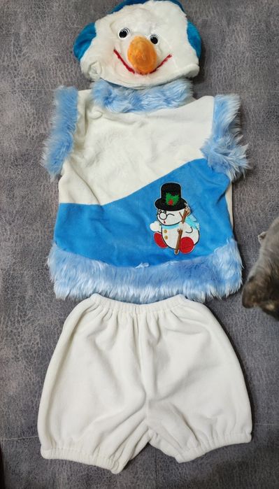 Новогодний костюм снеговика